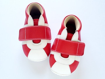 赤と白の本革カジュアルベビー靴